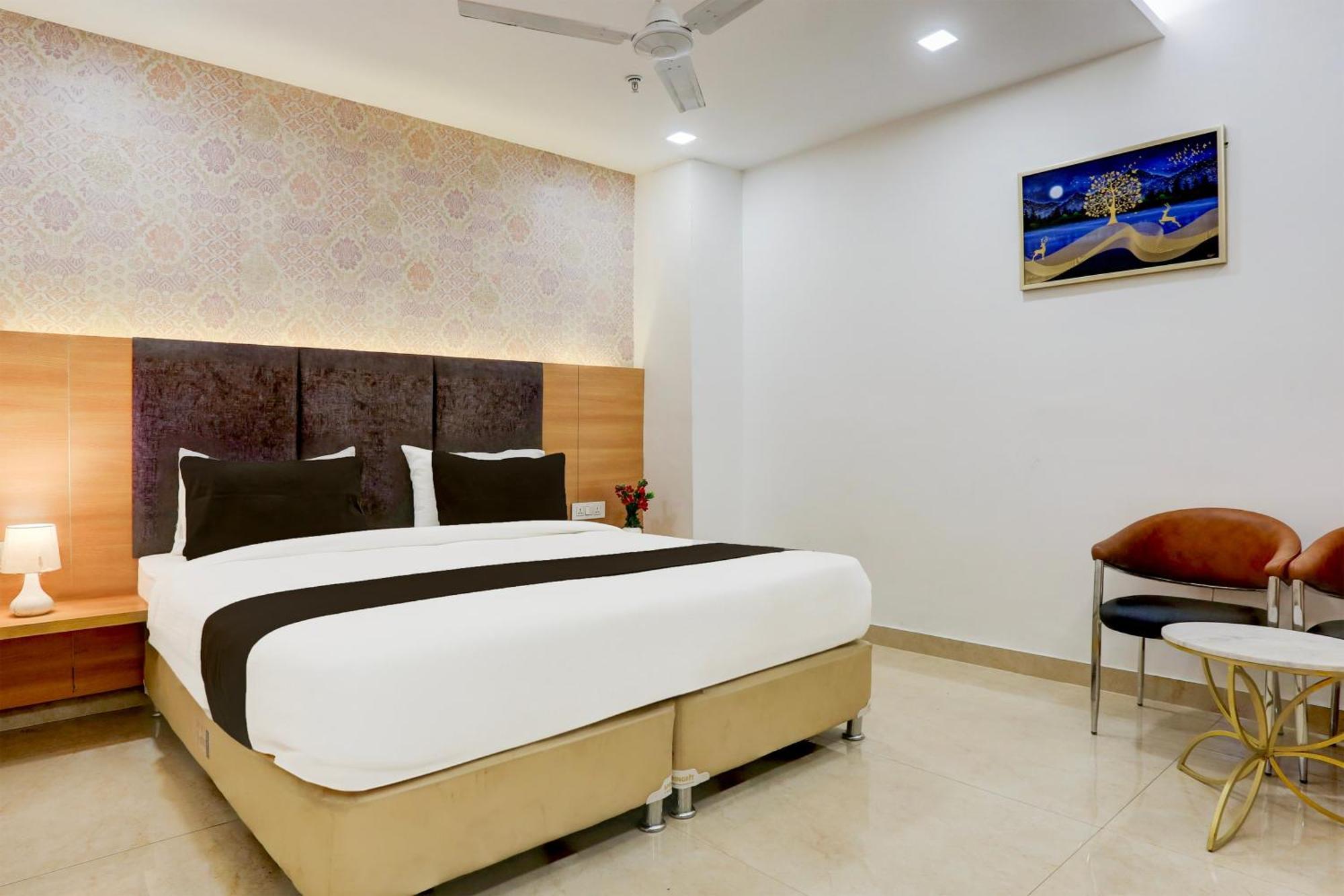 Palette Calista Premium Resort Samalkha エクステリア 写真