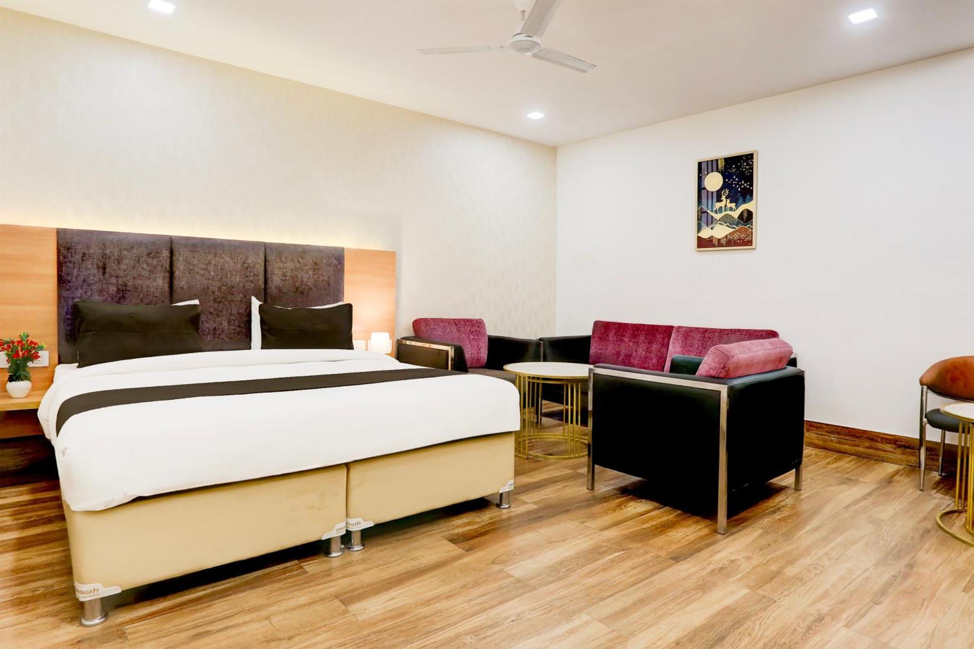 Palette Calista Premium Resort Samalkha エクステリア 写真